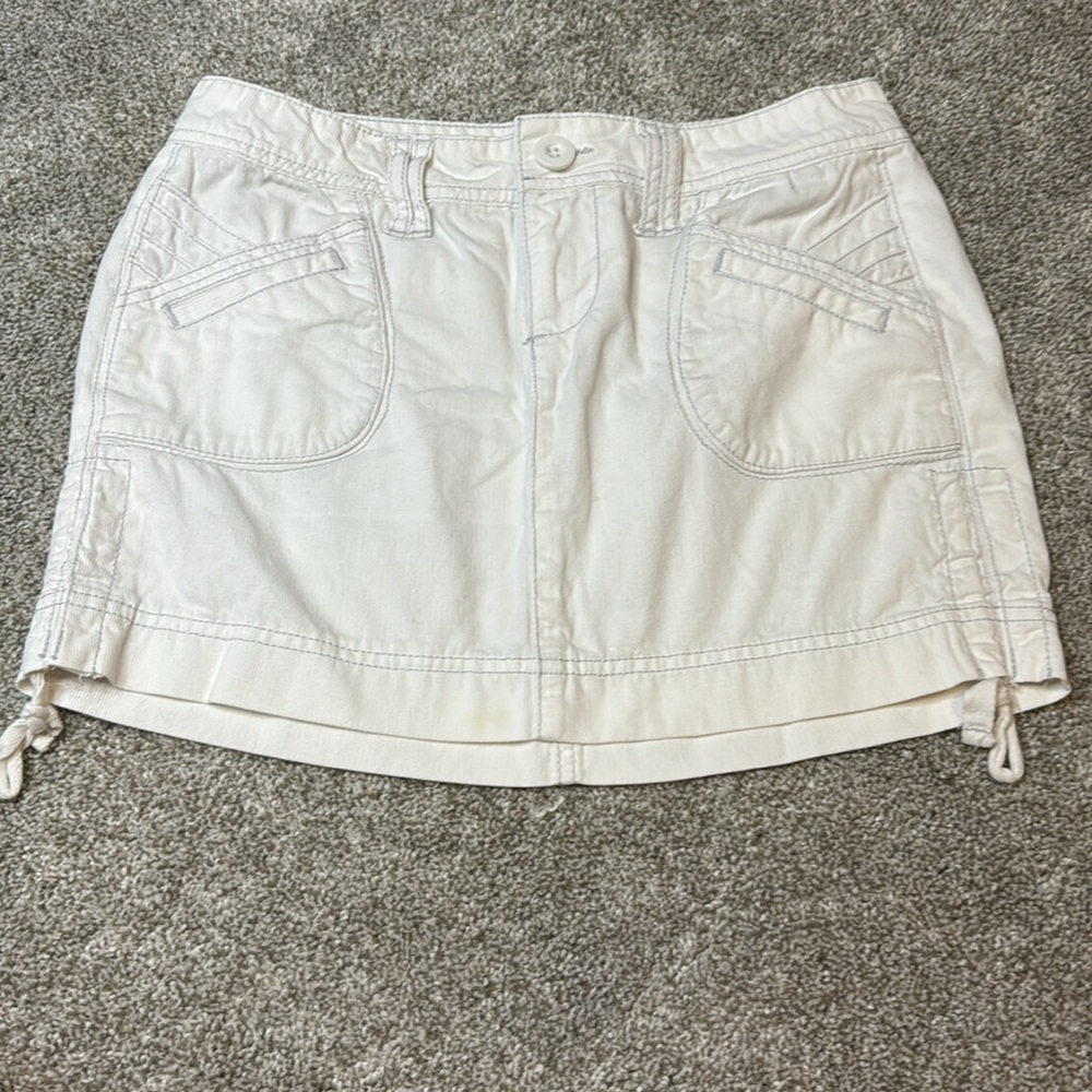 2 Vintage Corduroy Mini Skirts - Picture 6 of 9